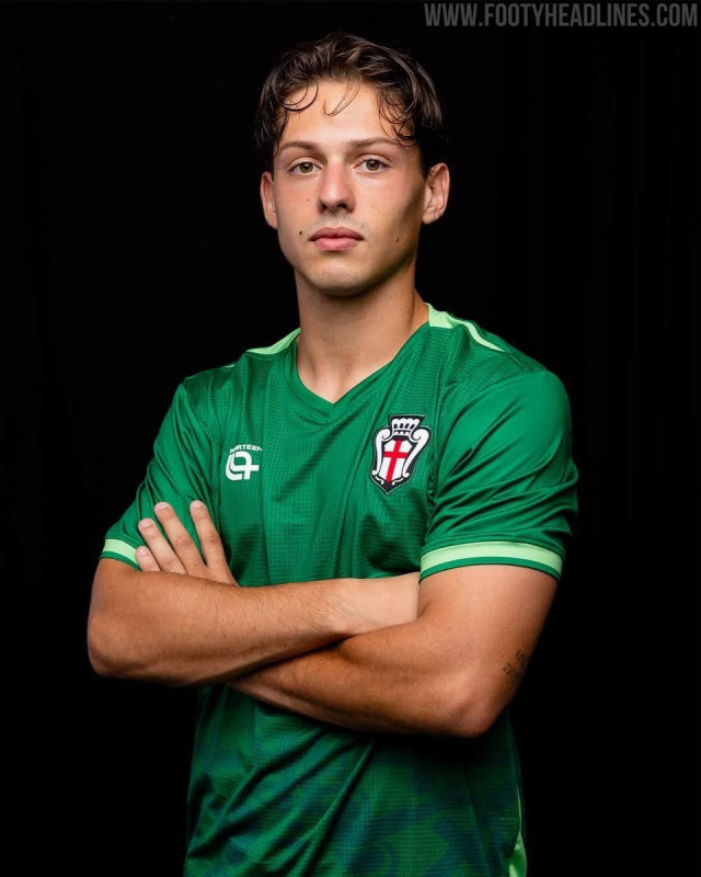 Presentada la tercera camiseta del Pro Vercelli para la temporada 26-27: un homenaje al Palmeiras
