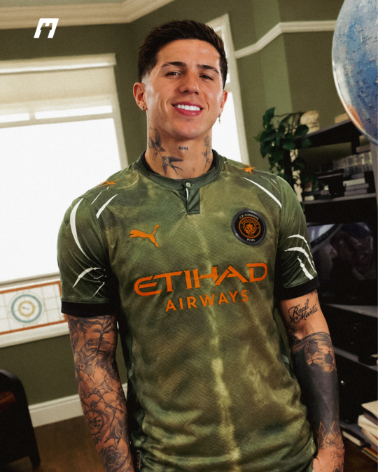 Se ha producido la filtración de la cuarta camiseta del Manchester City x C.P. Company para la temporada 26-27