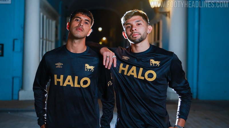 Lançada a terceira camisa preto e dourada do Ipswich Town para a época 26-27