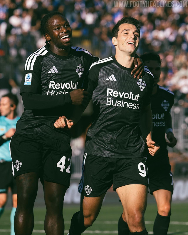 Como 26-27 Third Kit Released - On-Pitch Debut
